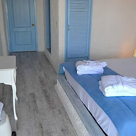 Thea Butik & Restaurant Siğacık